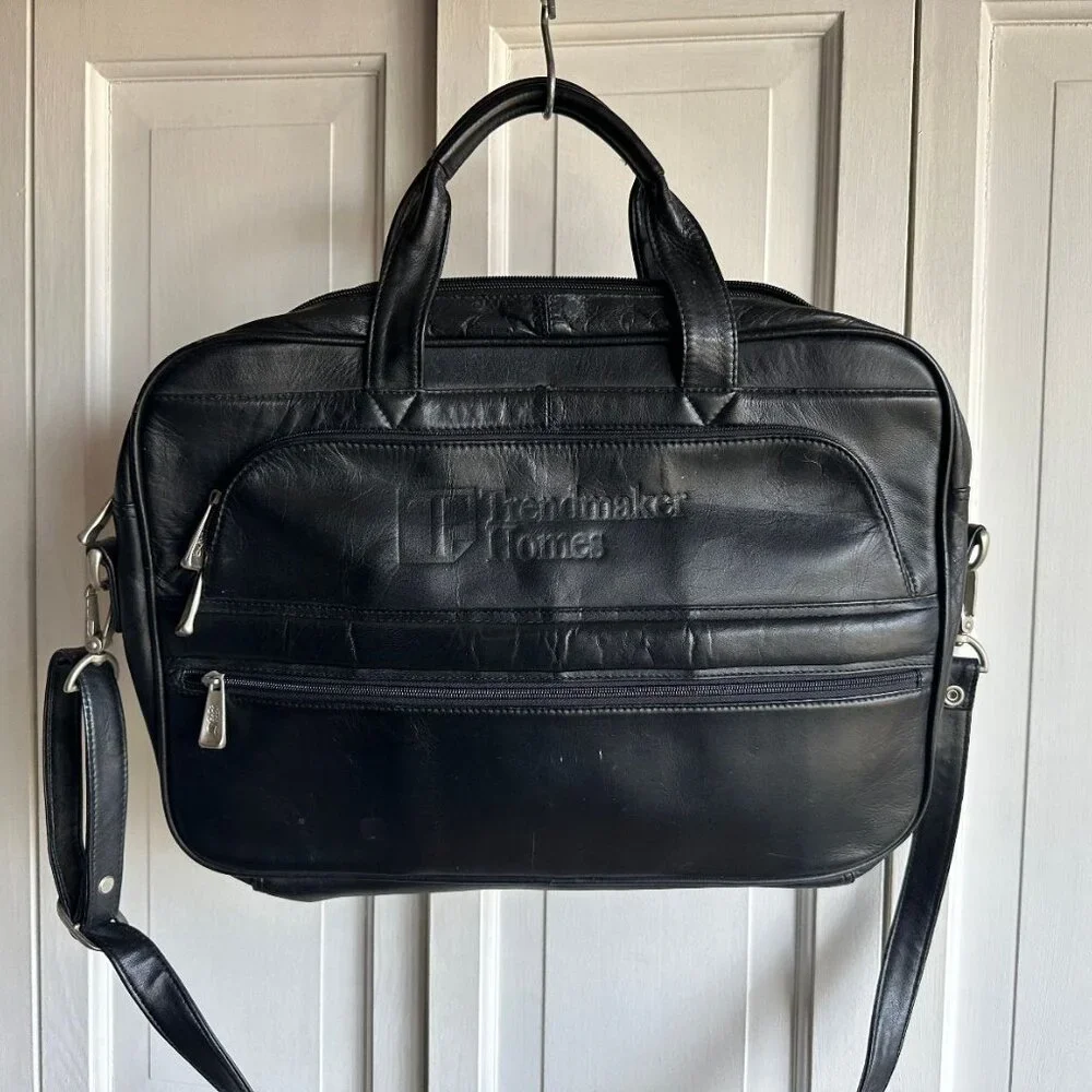 Genuine Leather Professional/business bag Great condition at great price USED